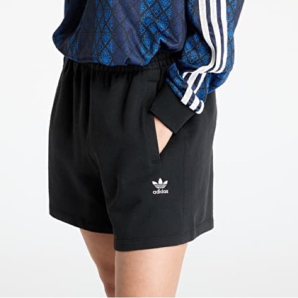 adidas Pants - XL Shorts Adidas Essentials French Terry Shorts